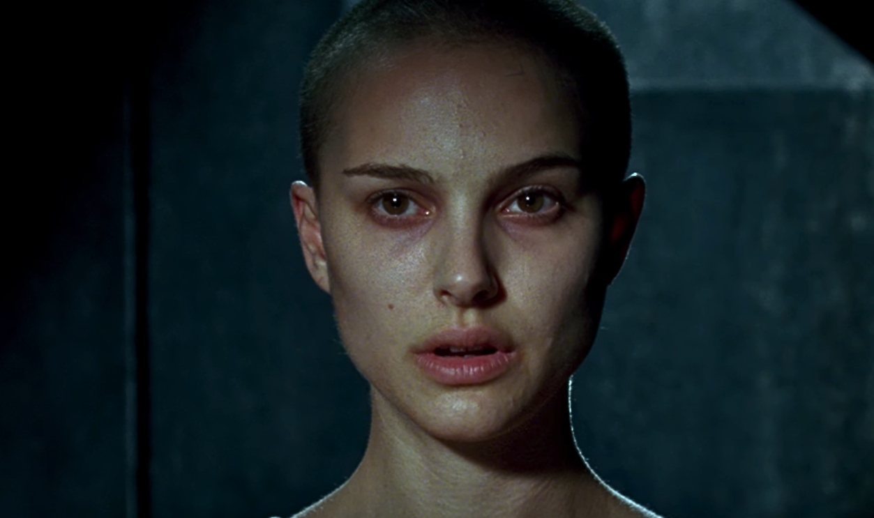 Screenshot from V for Vendetta (2005)