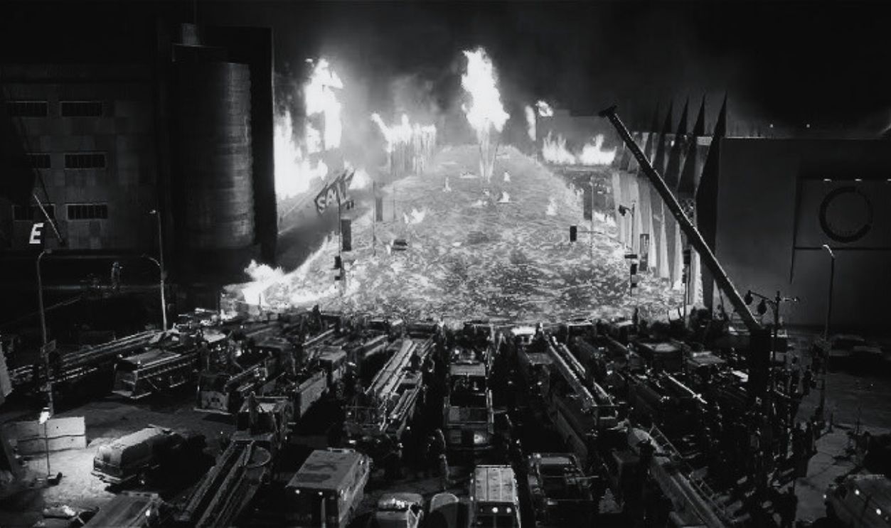 Screenshot from Volcano (1997)