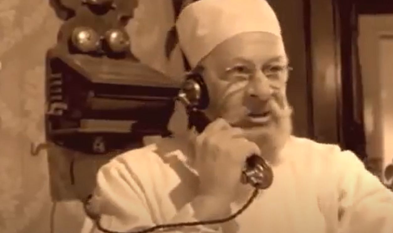 Screenshot from Heart of a Dog (1988) 