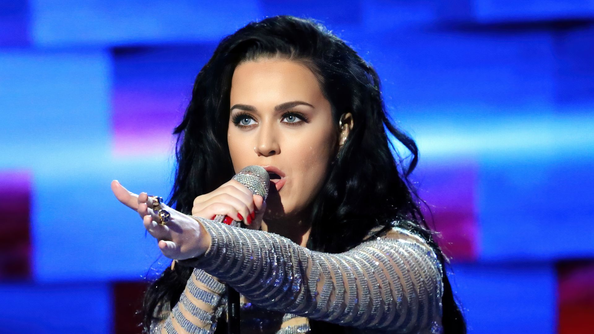 File:Katy Perry DNC July 2016 (cropped3) restored.jpg