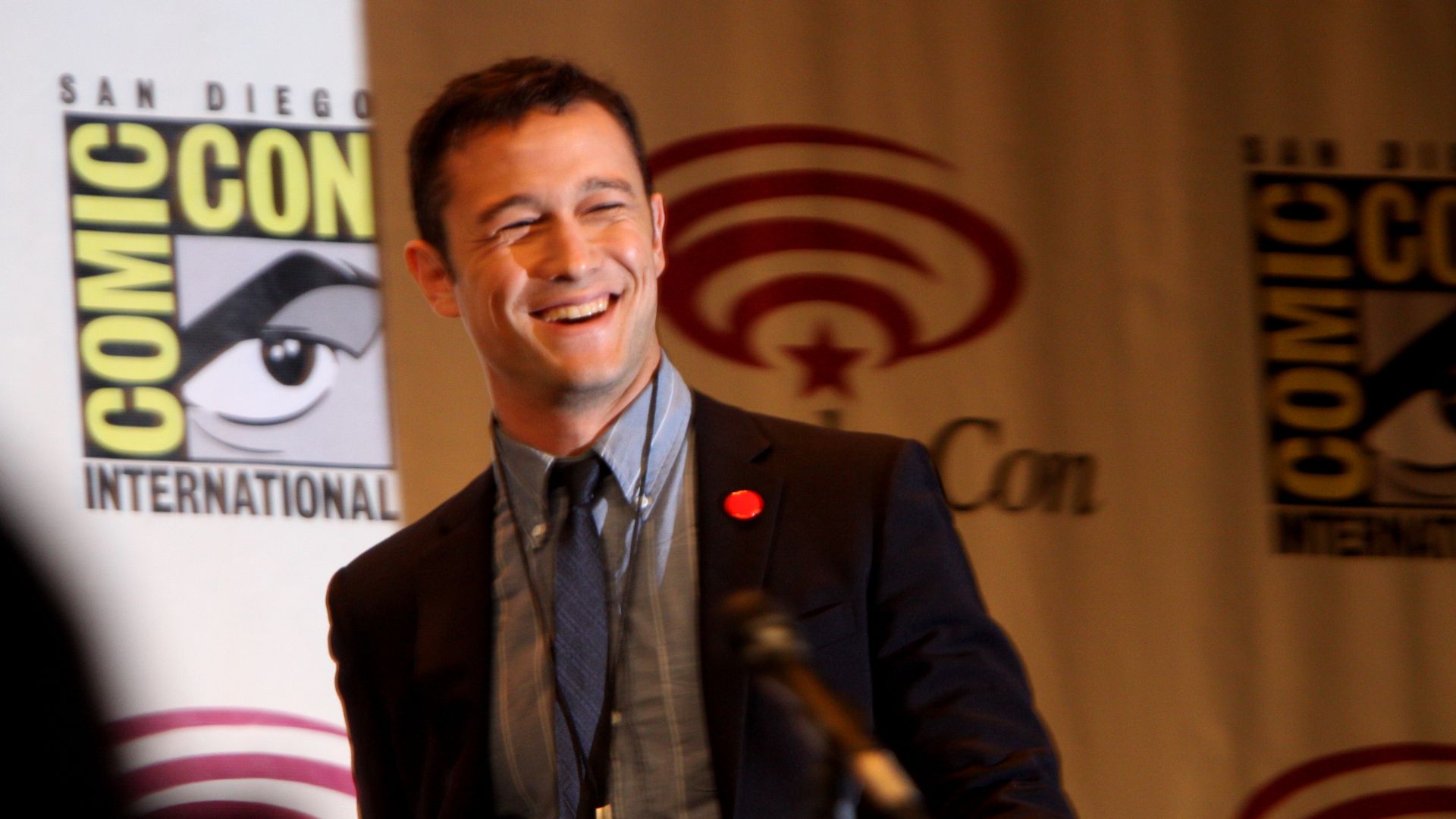 File:Joseph Gordon-Levitt (6855053070).jpg