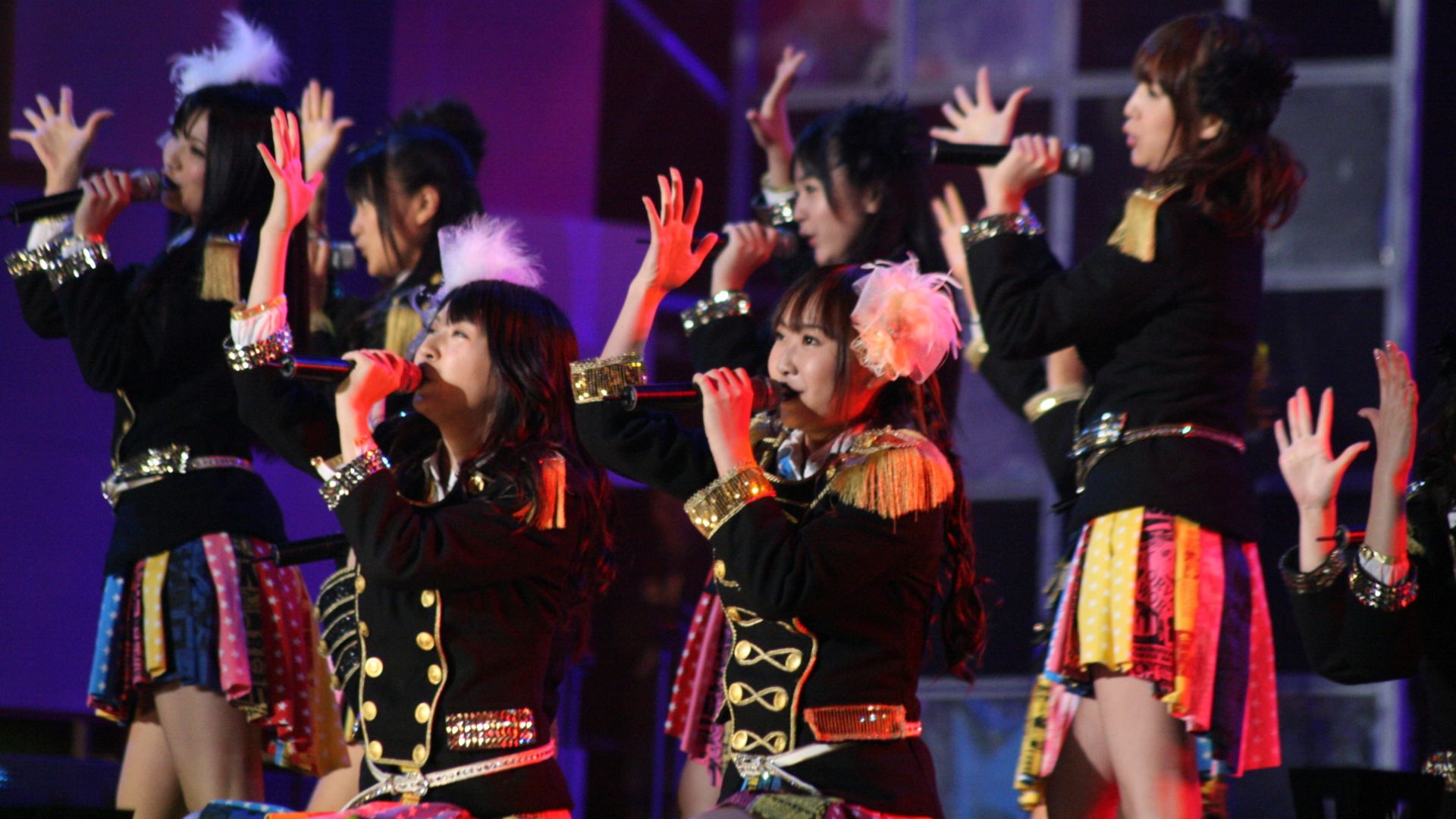 File:AKB48 at the 2010 Asia Song Festival (4).jpg