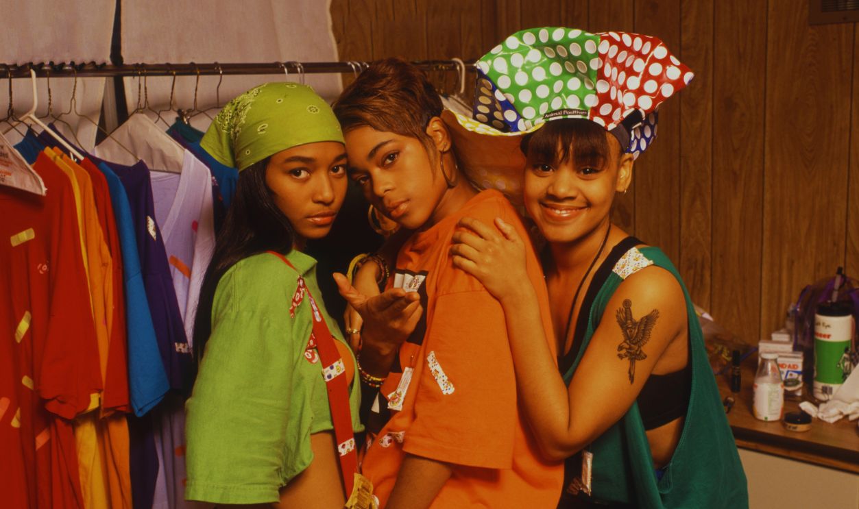Gettyimages - 893492944, TLC TLC (Rozonda 'Chilli' Thomas, Tionne 'T-Boz' Watkins and Lisa 'Left Eye' Lopes (1971-2002)), portrait, United Kingdom, 1992.