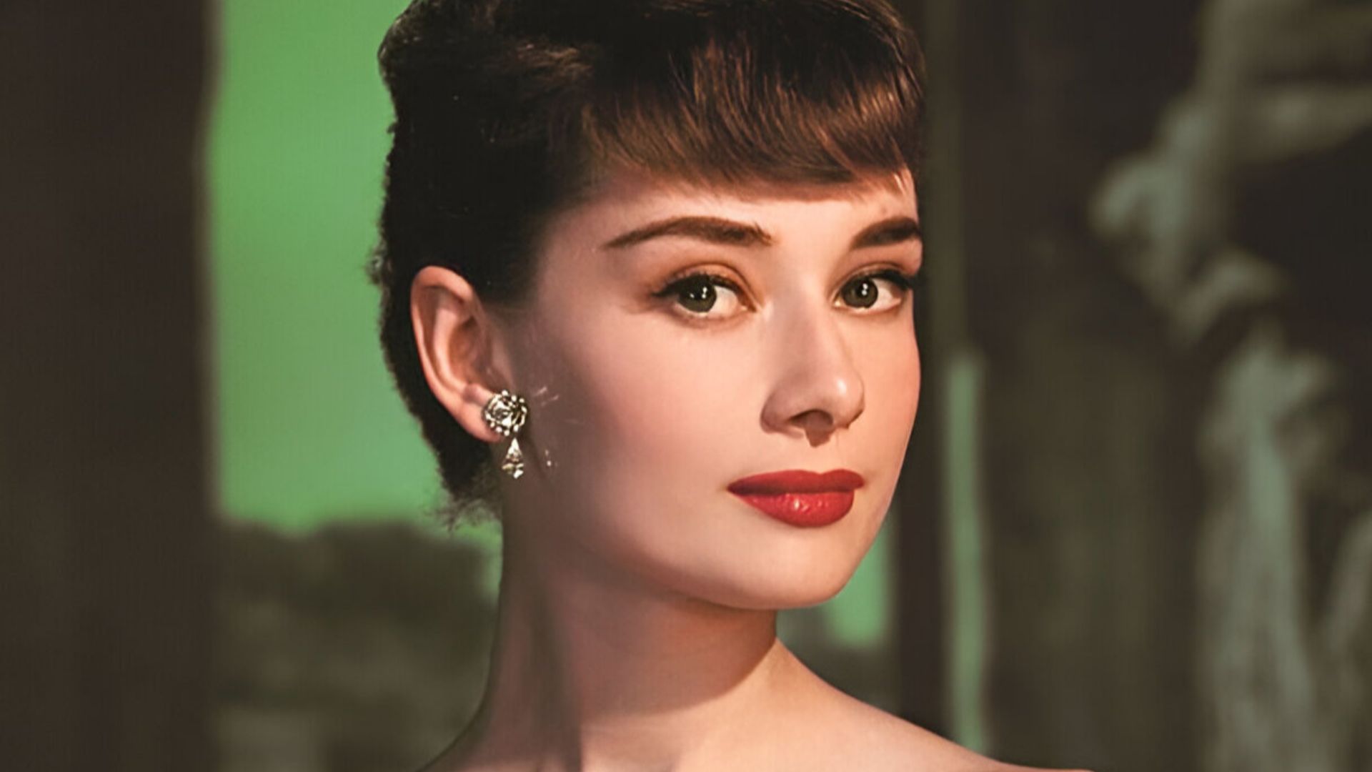 File:AudreyKHepburn.jpg