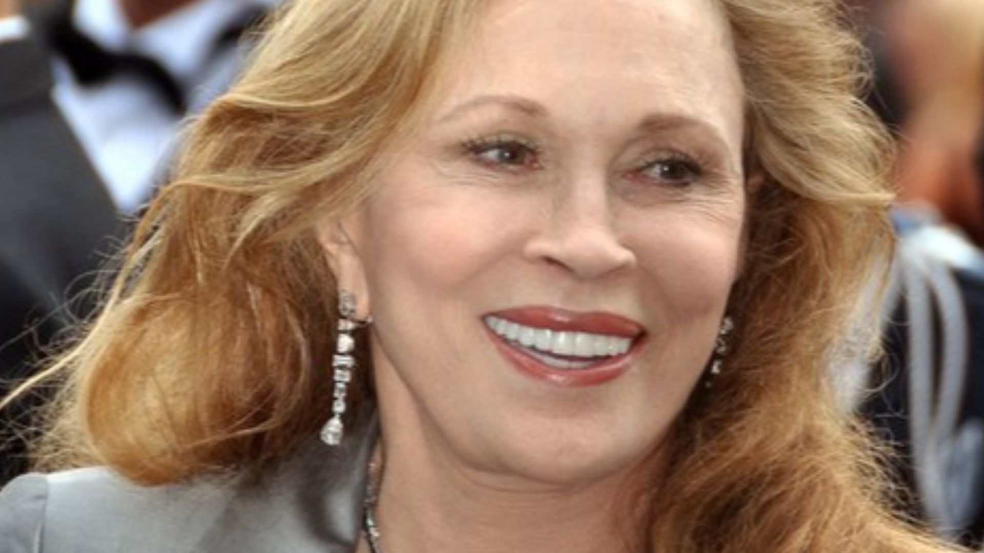 File:Faye Dunaway Cannes 2011.jpg