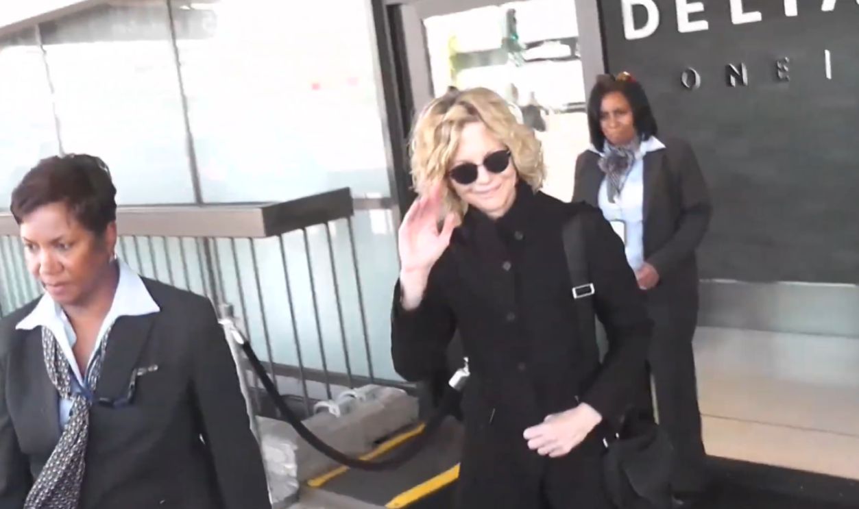 Fan Photos At Airport