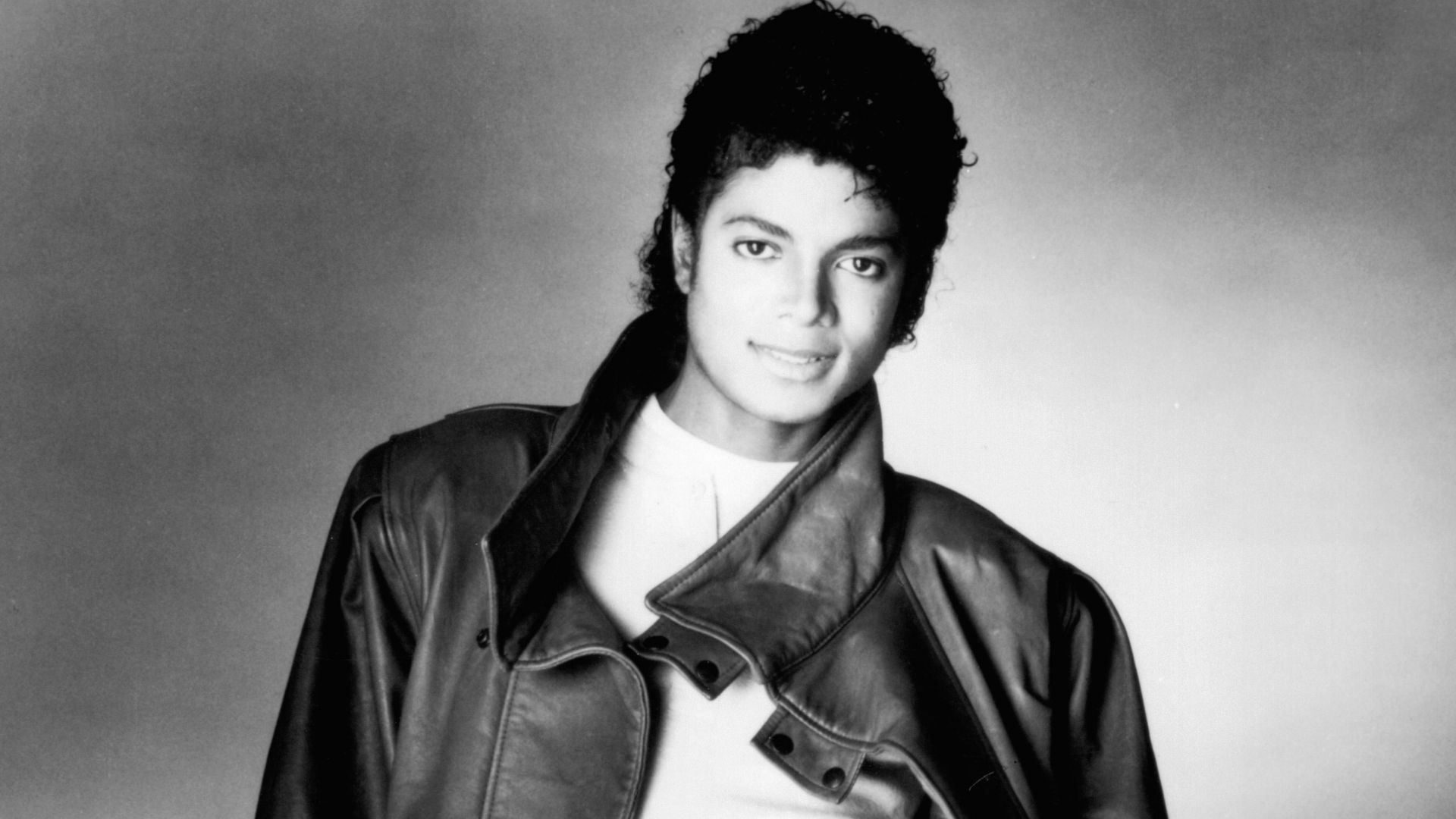 File:Michael Jackson 1983.jpg