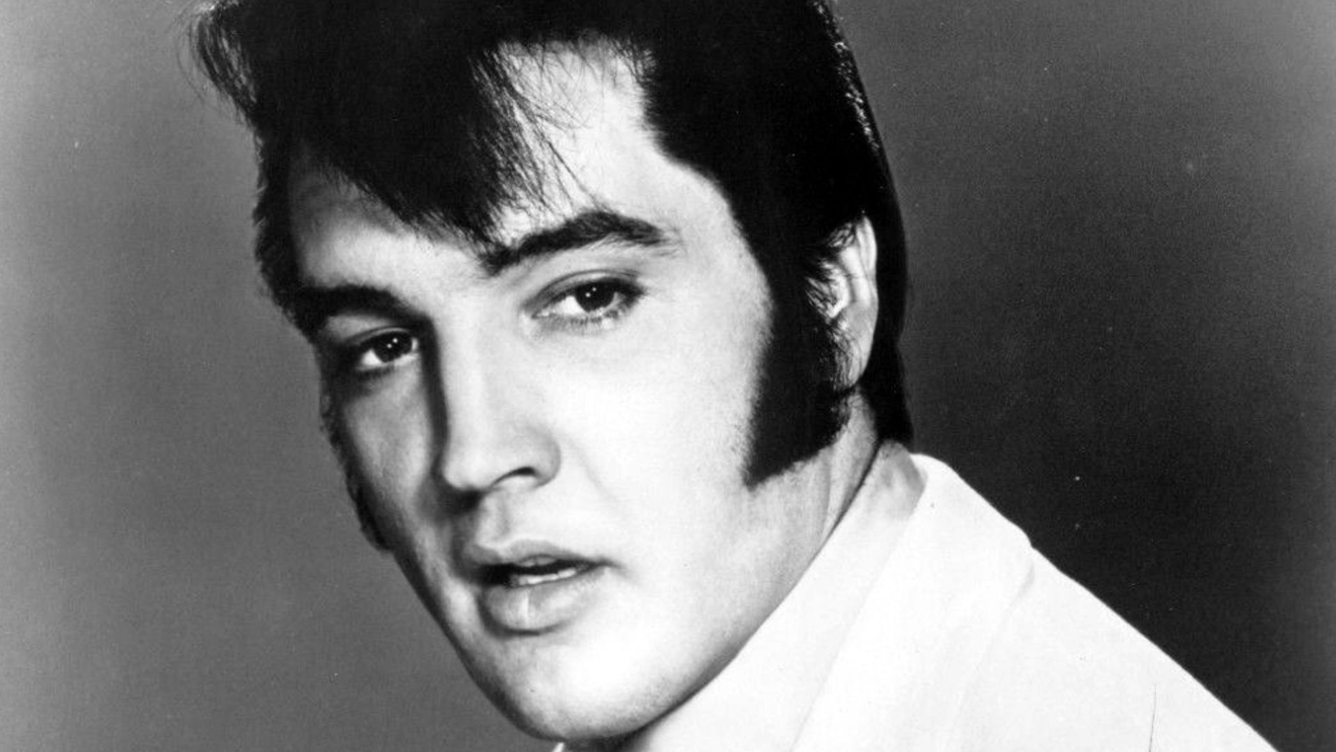 File:Elvis Presley Publicity Photo for The Trouble with Girls 1968.jpg