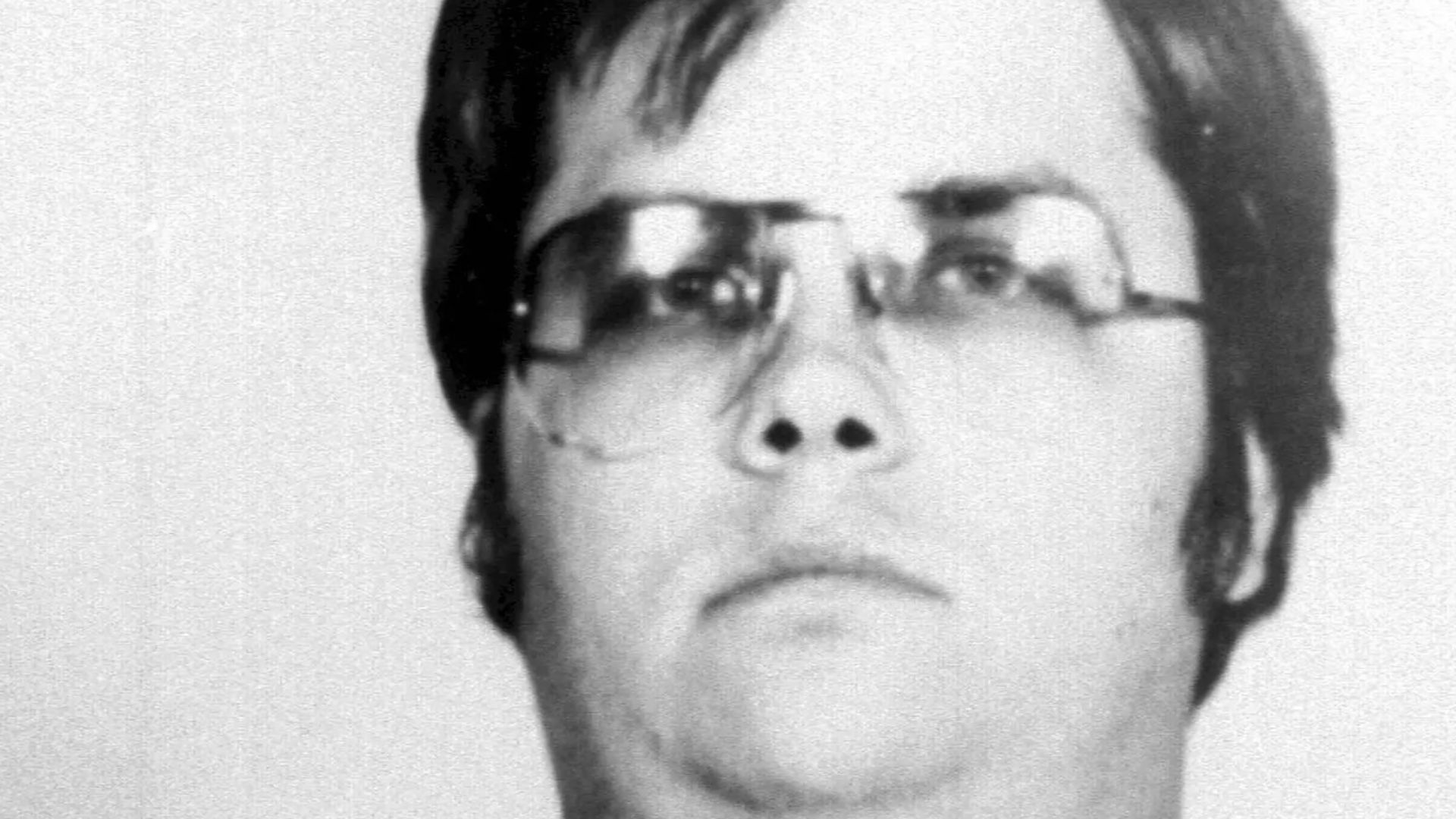 File:Mark David Chapman, NYPD mugshot.jpg