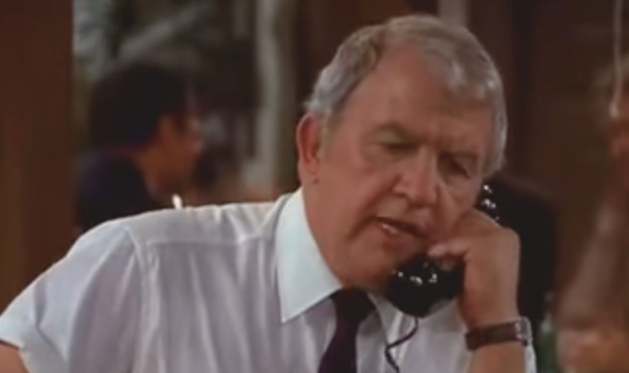 Cheers (1982–1993)