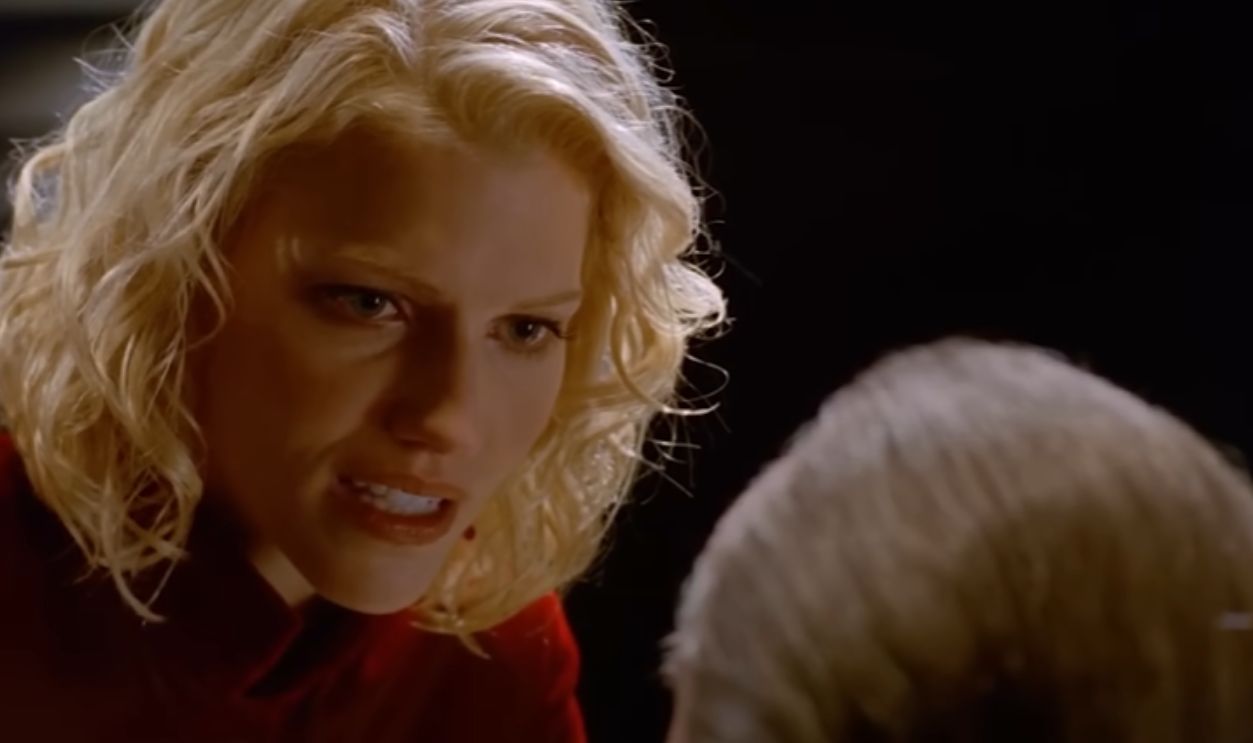 Screenshot from Battlestar Galactica (2004-2009)