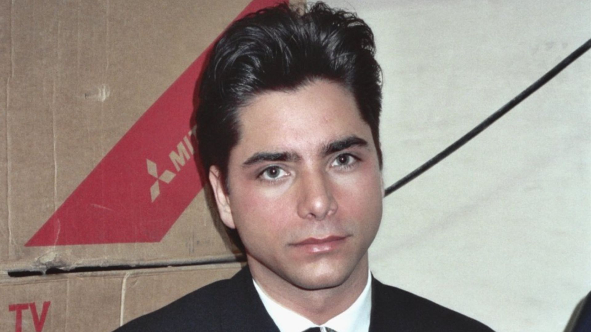 File:John Stamos (2089147778).jpg