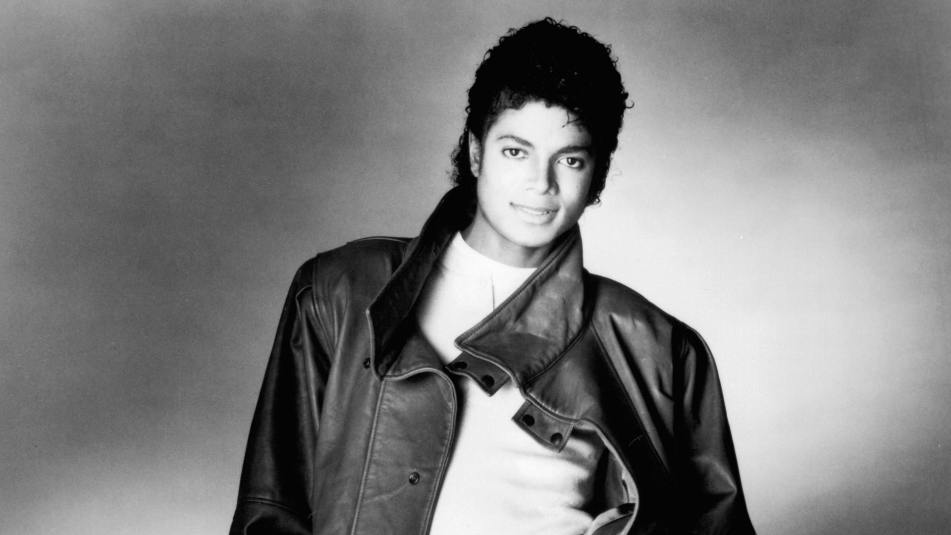 File:Michael Jackson 1983.jpg