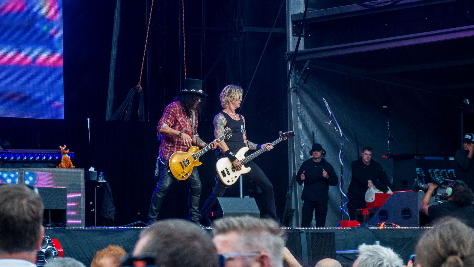 File:DSC1332 Guns N' Roses - Villa Park 2025.jpg