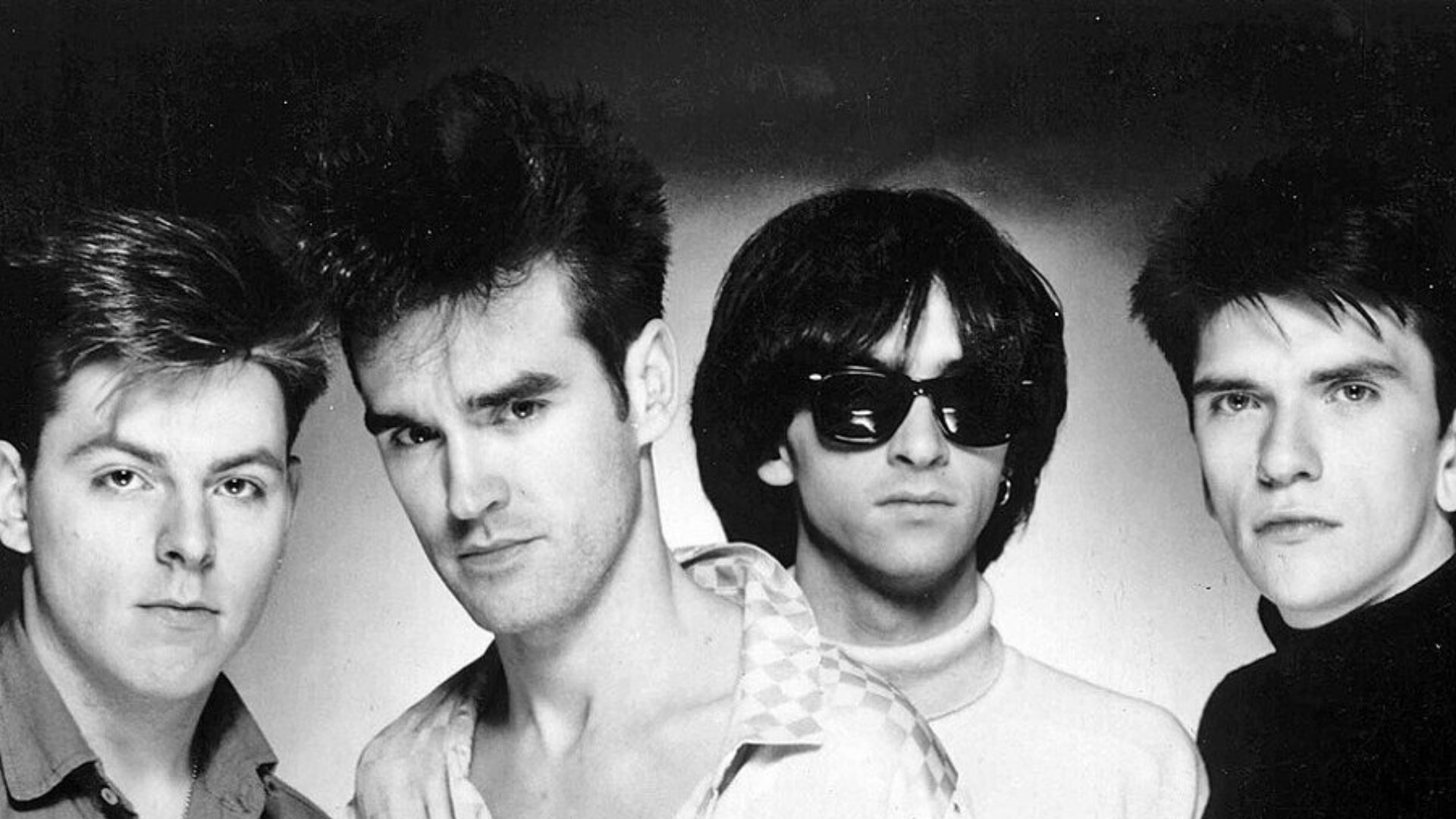 File:The Smiths (1984 Sire publicity photo) 002.jpg