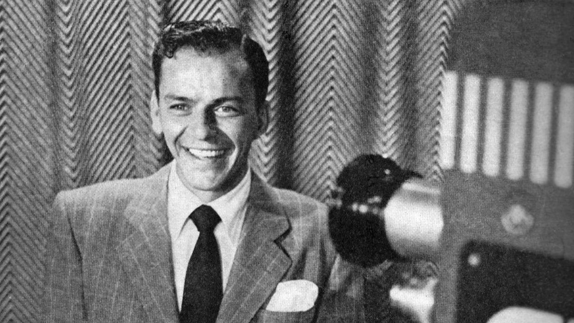 File:Frank Sinatra Metronome magazine November 1950.JPG