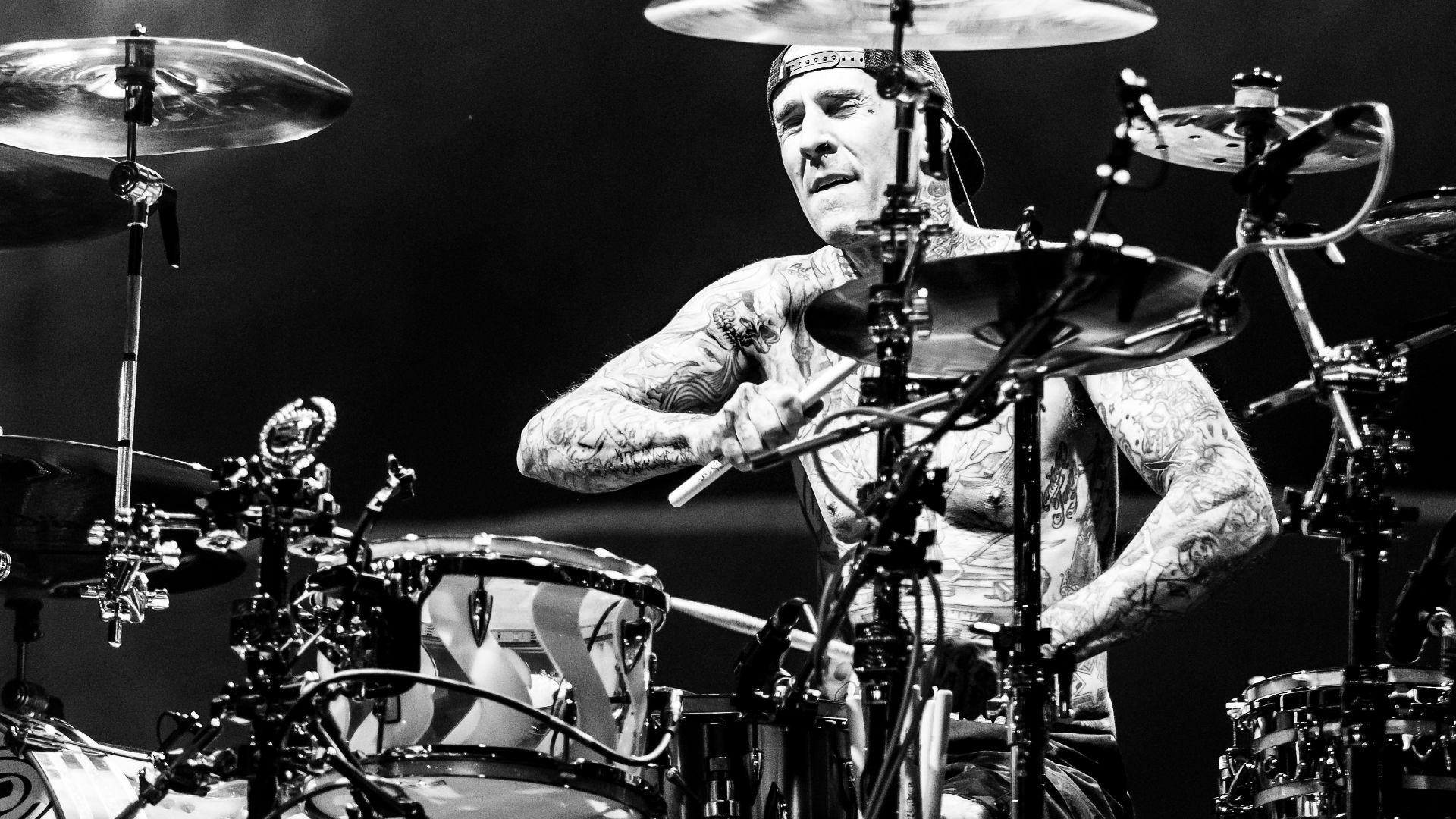 File:Travis Barker BNW 2017.jpg