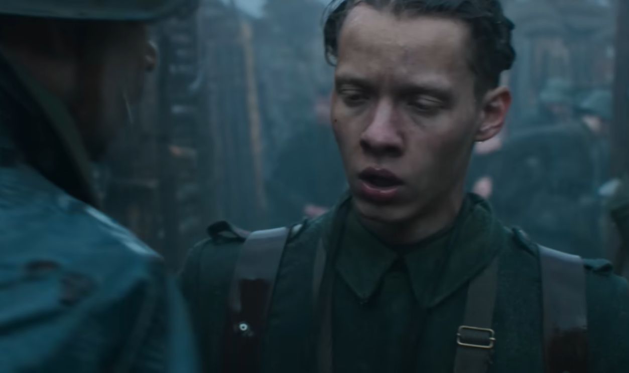 Screenshot from All Quiet on the Western Front (2022)