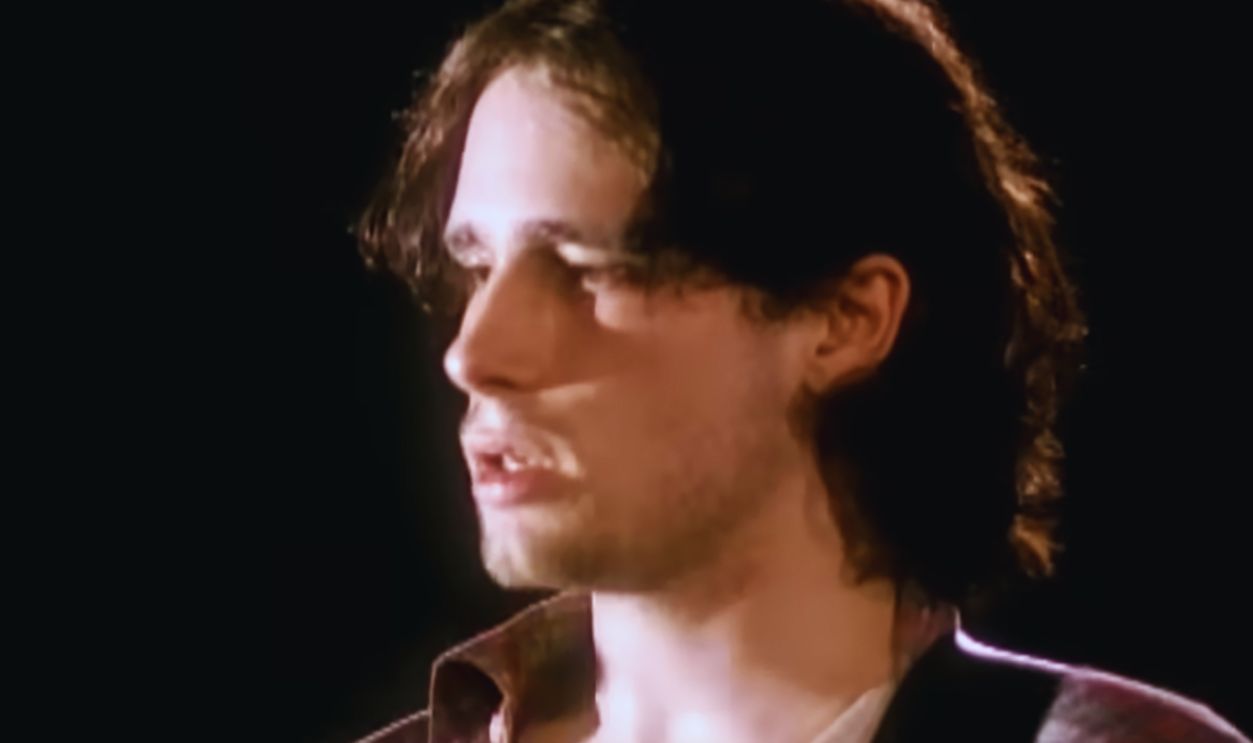 Screenshot from Grace (1994)
