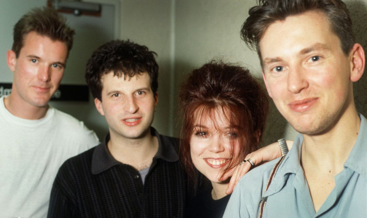 Portrait of The Sundays, Harriet Wheeler, David Gavurin, Paul Brindley, Patrick Hannan, Ancienne Belgique ( AB ), Brussel, Belgium, 21 March 1990.