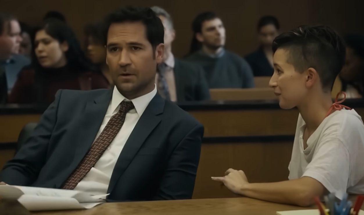 Screenshot from The Lincoln Lawyer (2022-)