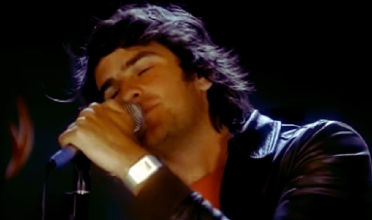 Screenshot from So Much for the City (2002)