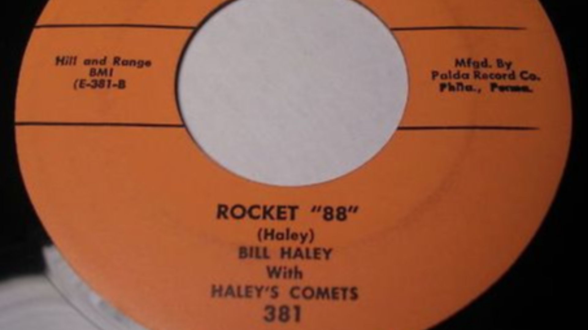 File:Essex 381 - Rocket