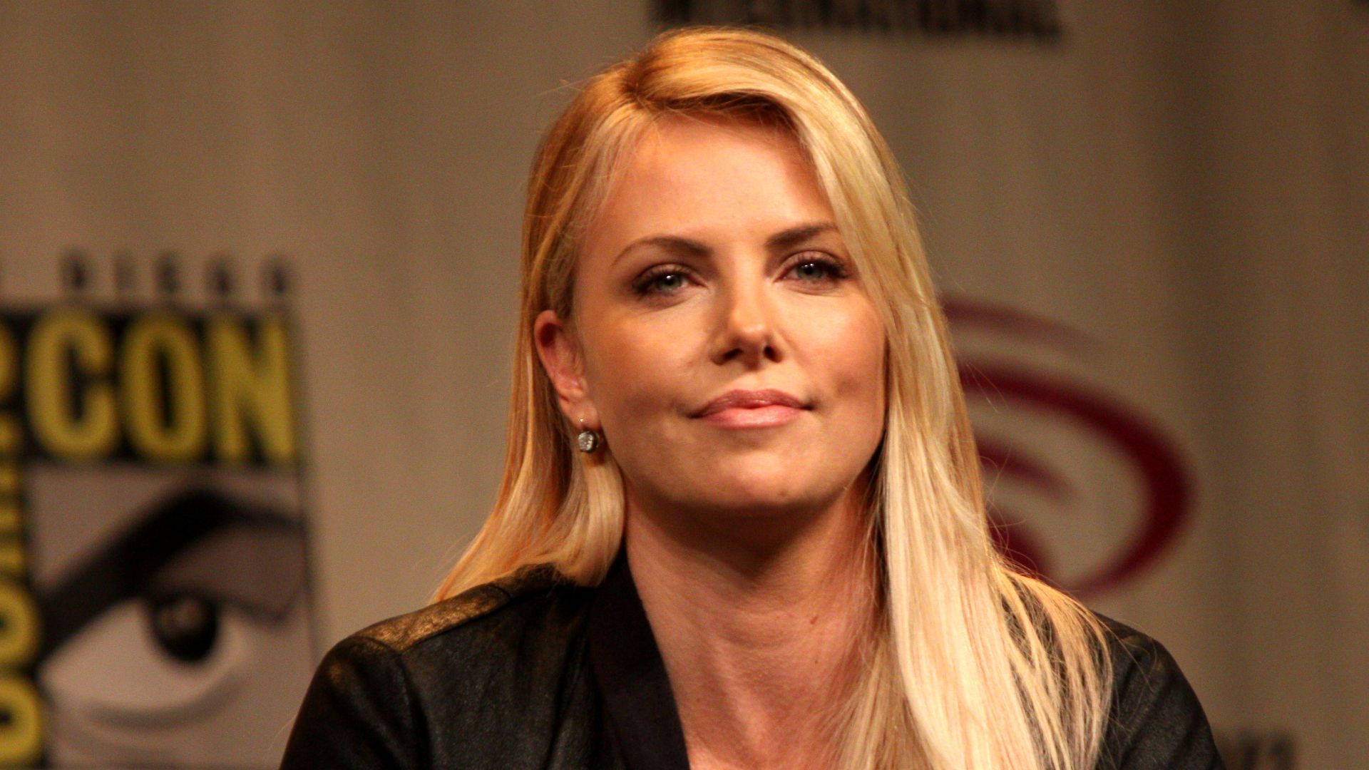 File:Charlize Theron (6852646838).jpg