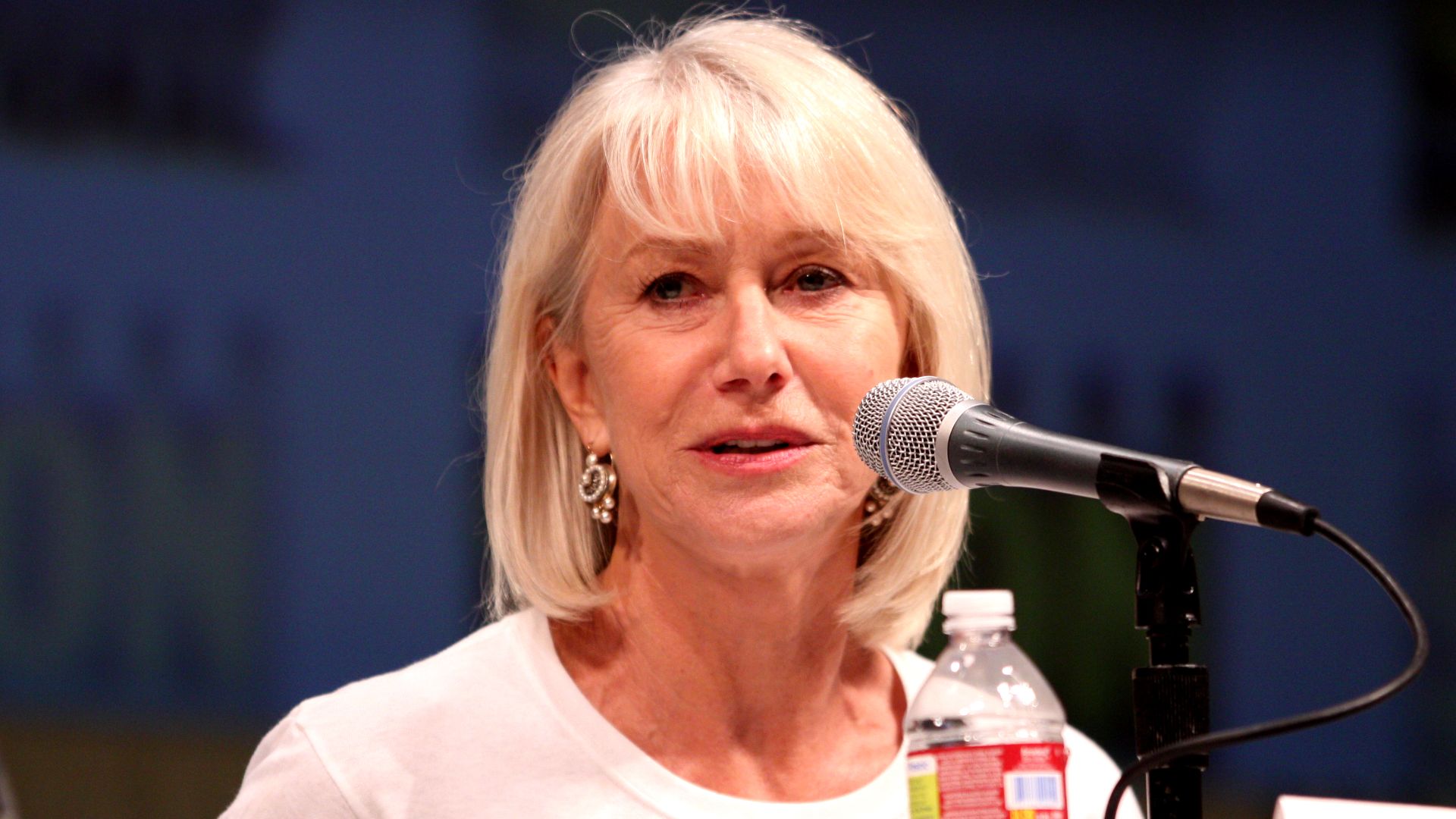 File:Helen Mirren (4840577946).jpg