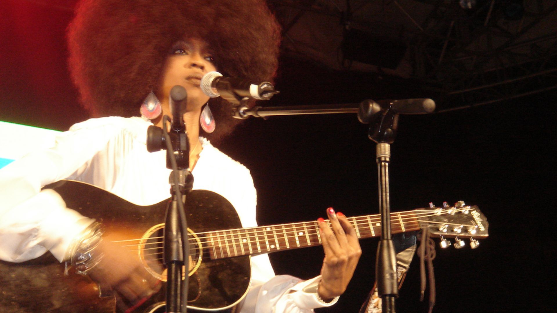 File:LaurynHill.jpg