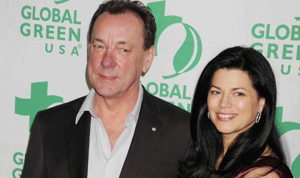 Gettyimages - 163538473, Global Green USA's 10th Annual Pre-Oscar Party - Arrivals HOLLYWOOD, CA - FEBRUARY 20: Neil Peart and Carrie Nuttall arrive at Global Green USA's 10th Annual Pre-Oscar party at Avalon on February 20, 2013 in Hollywood, California. 