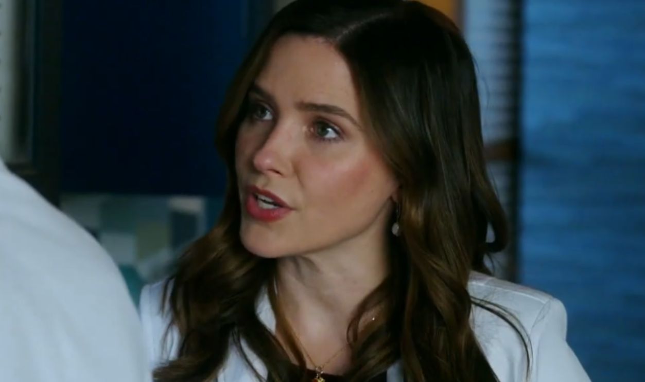 Screenshot from Good Sam (2022)