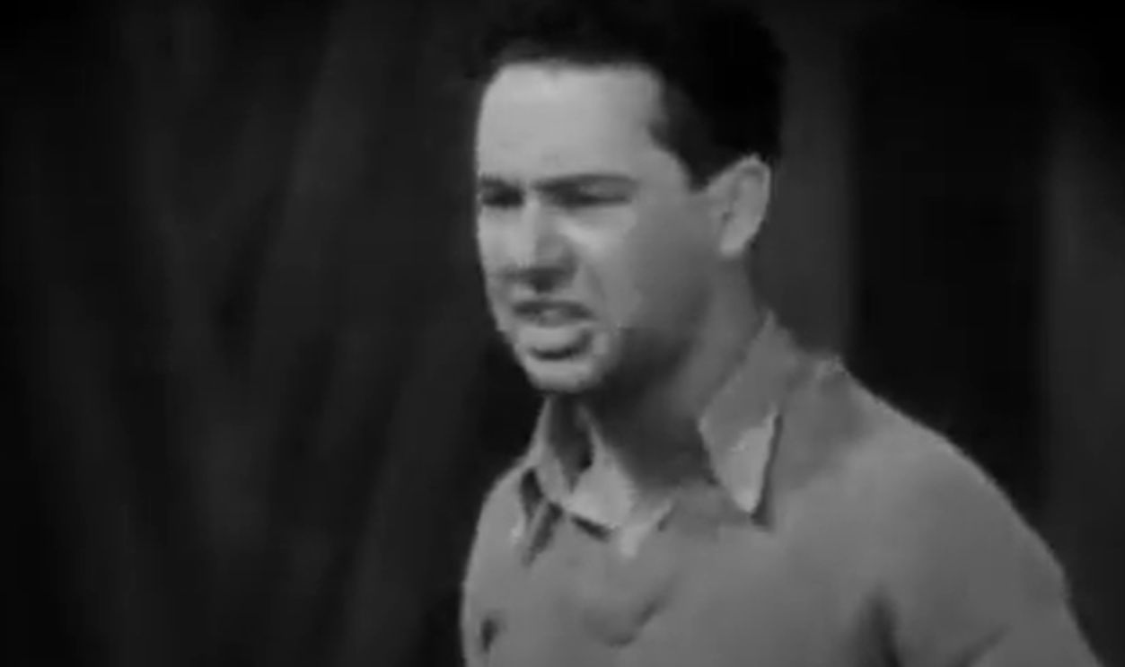 Screenshot from Hell’s Angels (1930)