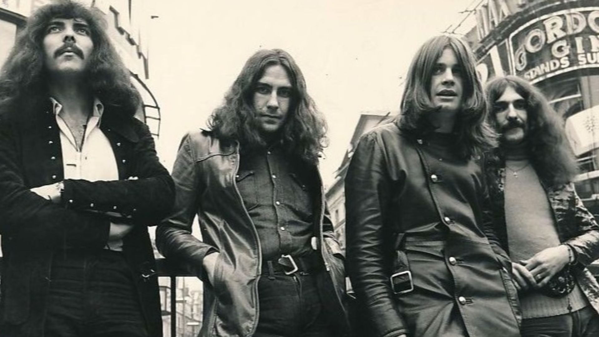 File:Black Sabbath (1970).jpg
