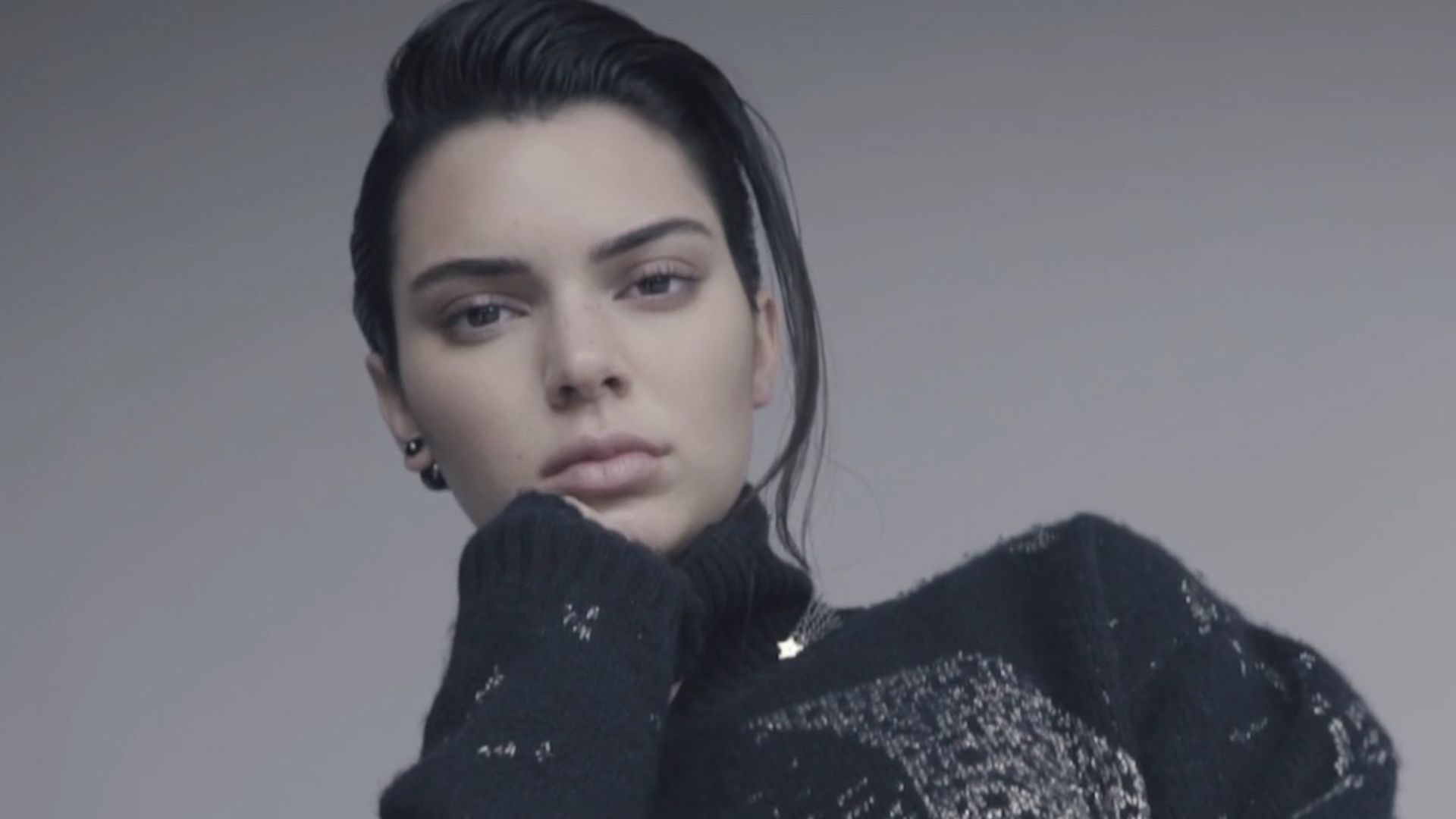 File:Kendall jumper 2017.jpg