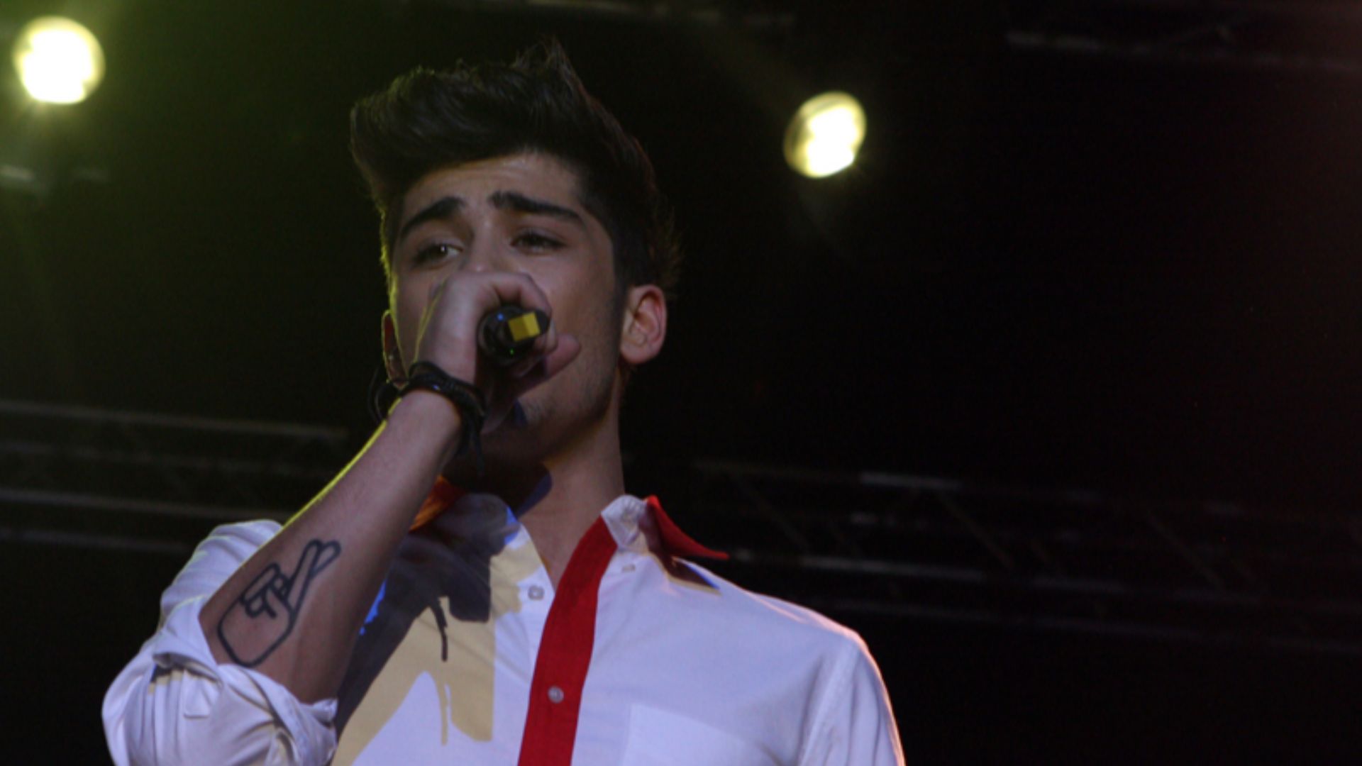 File:Zayn Malik Sydney 3.jpg