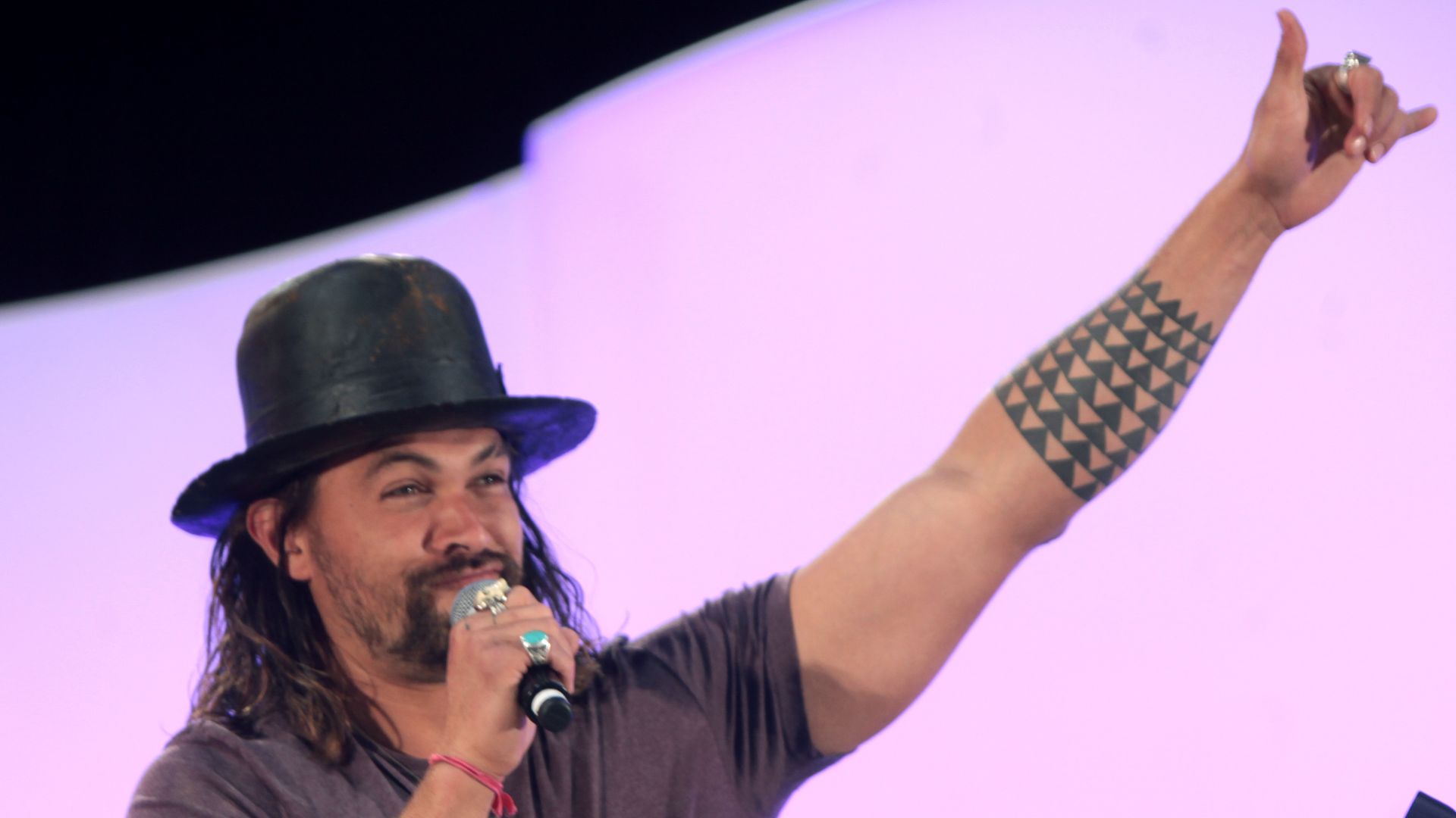 File:Jason Momoa (18261558096).jpg