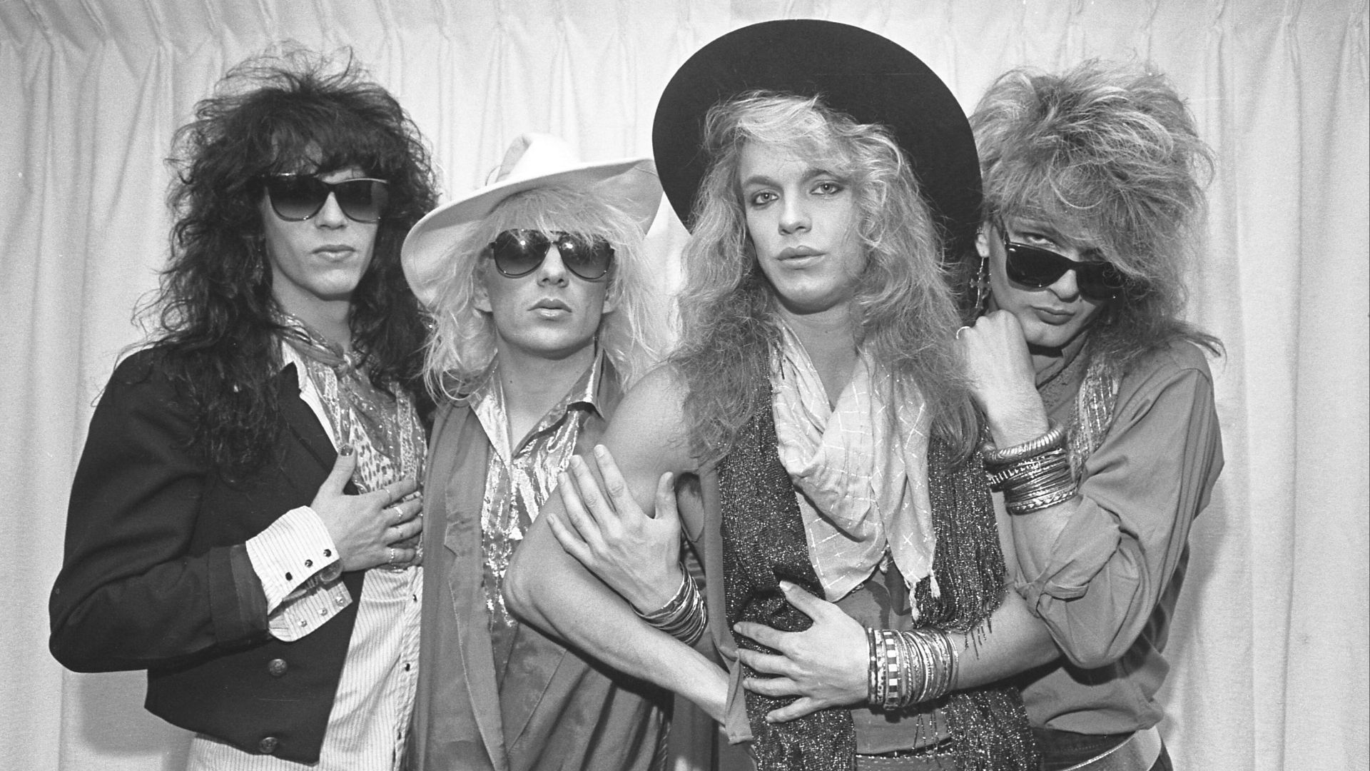 File:Los Angeles based music group, Poison, 1986 (cropped).jpg
