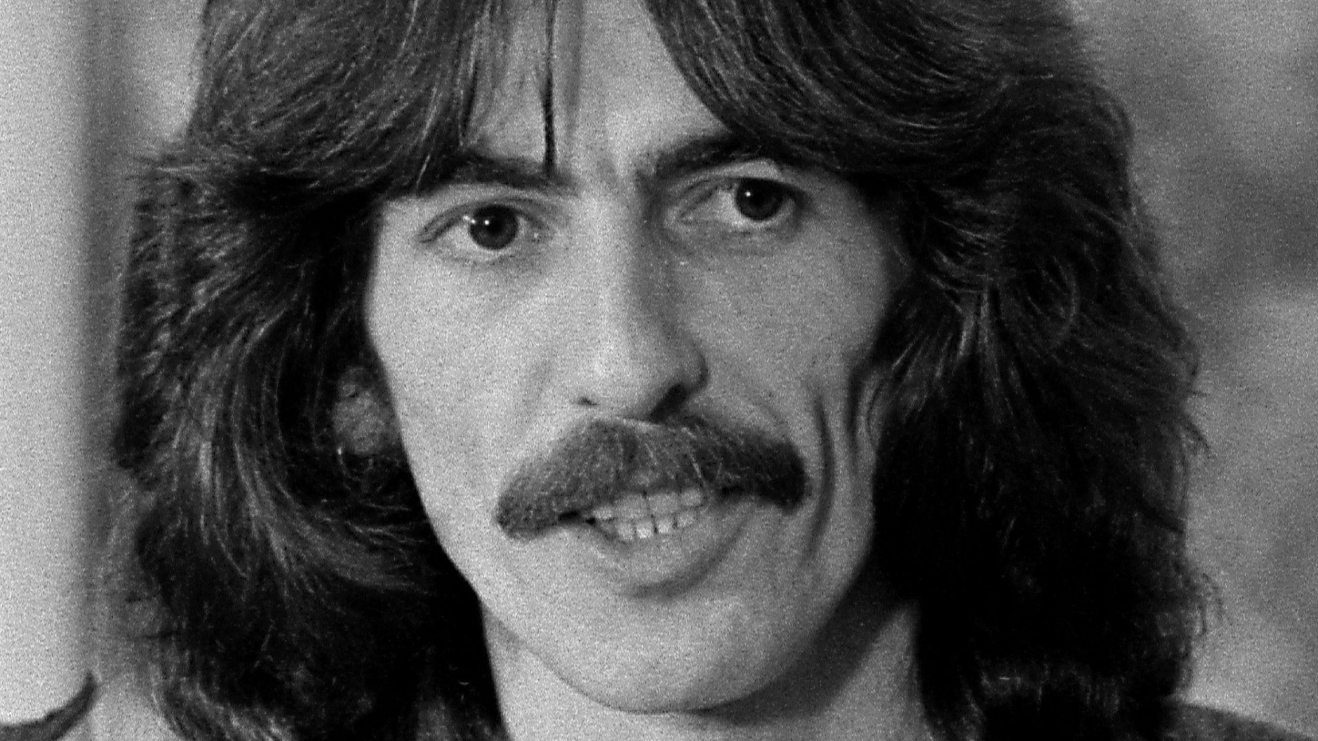 File:George Harrison 1974.jpg