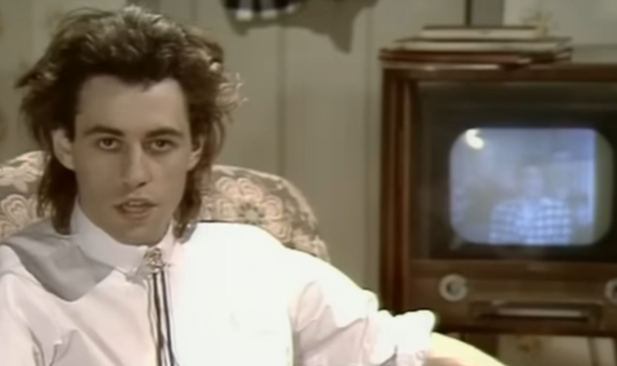 Screenshot from I Don't Like Mondays (1979)