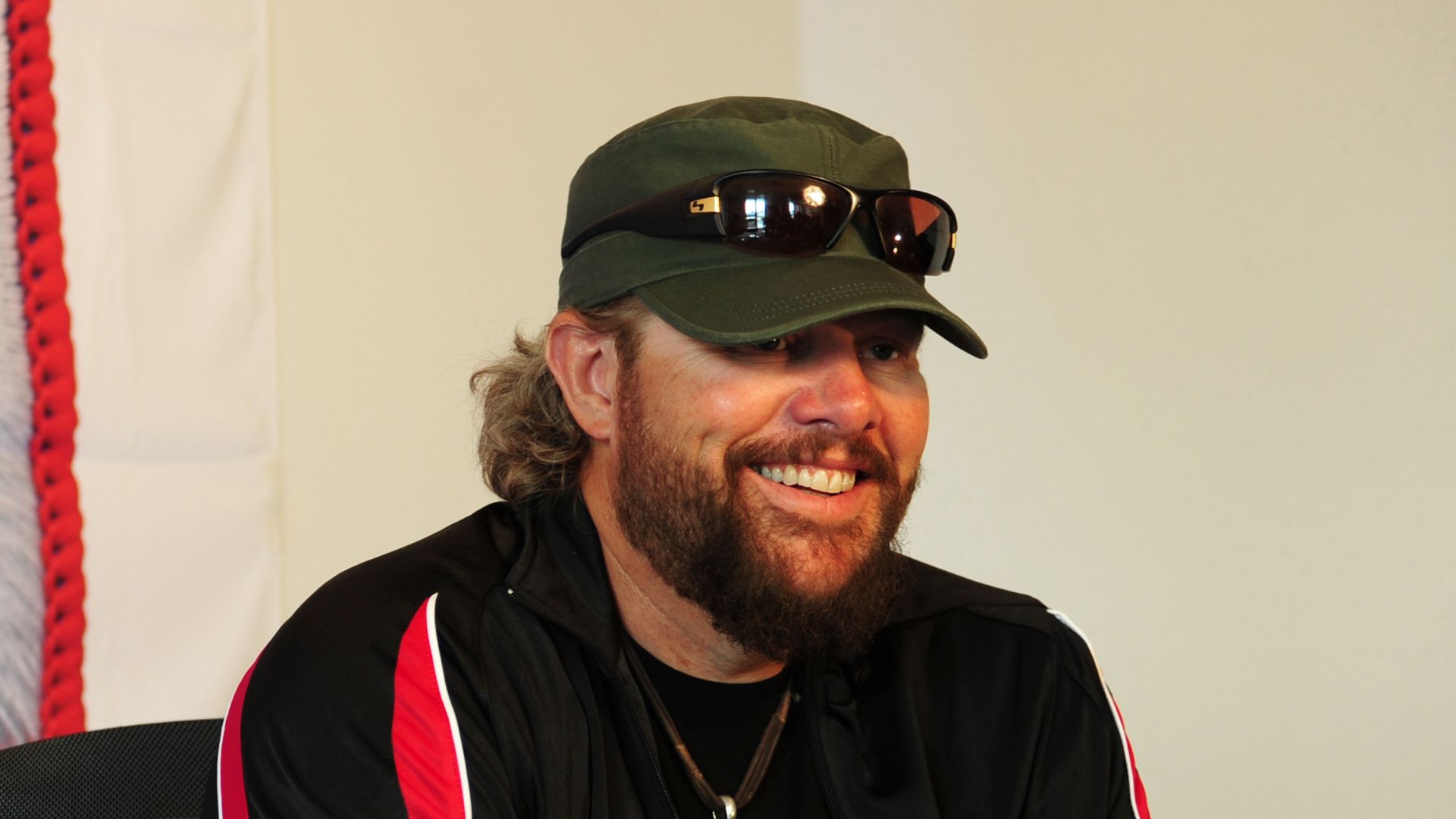 File:Tour for the Red, White and Blue 100501-F-1342R-228.jpg