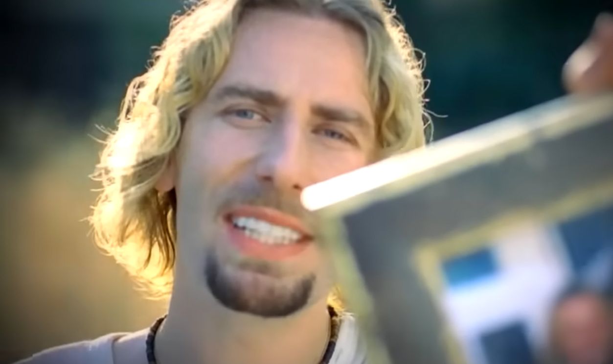 Screenshot from Photograph (2005)