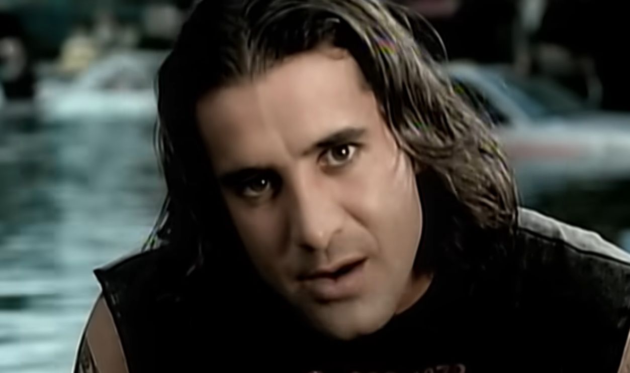 Screenshot from My Sacrifice (2001)