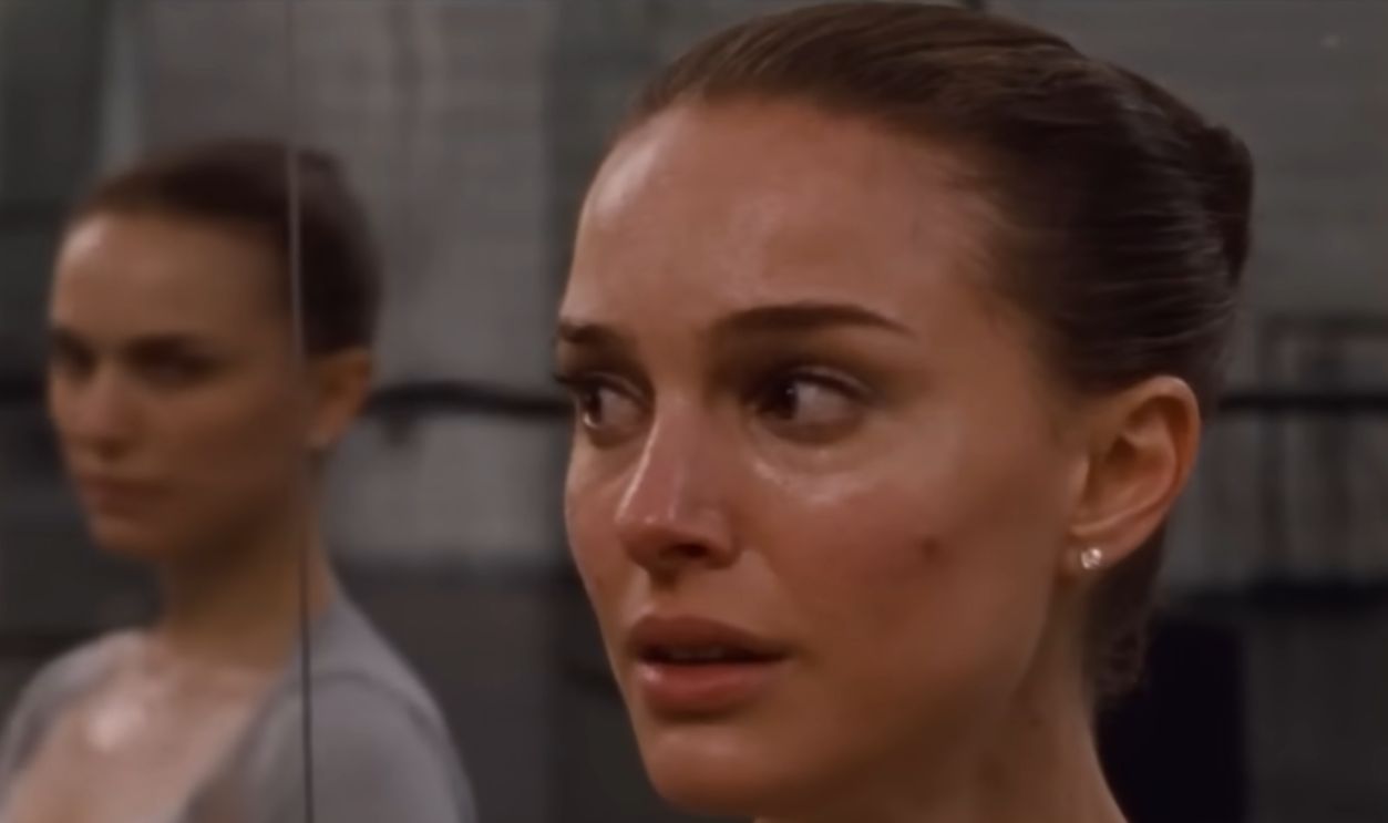 Screenshot from Black Swan (2010)
