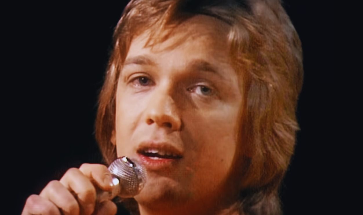 Screenshot from Hooked on a Feeling (1974)