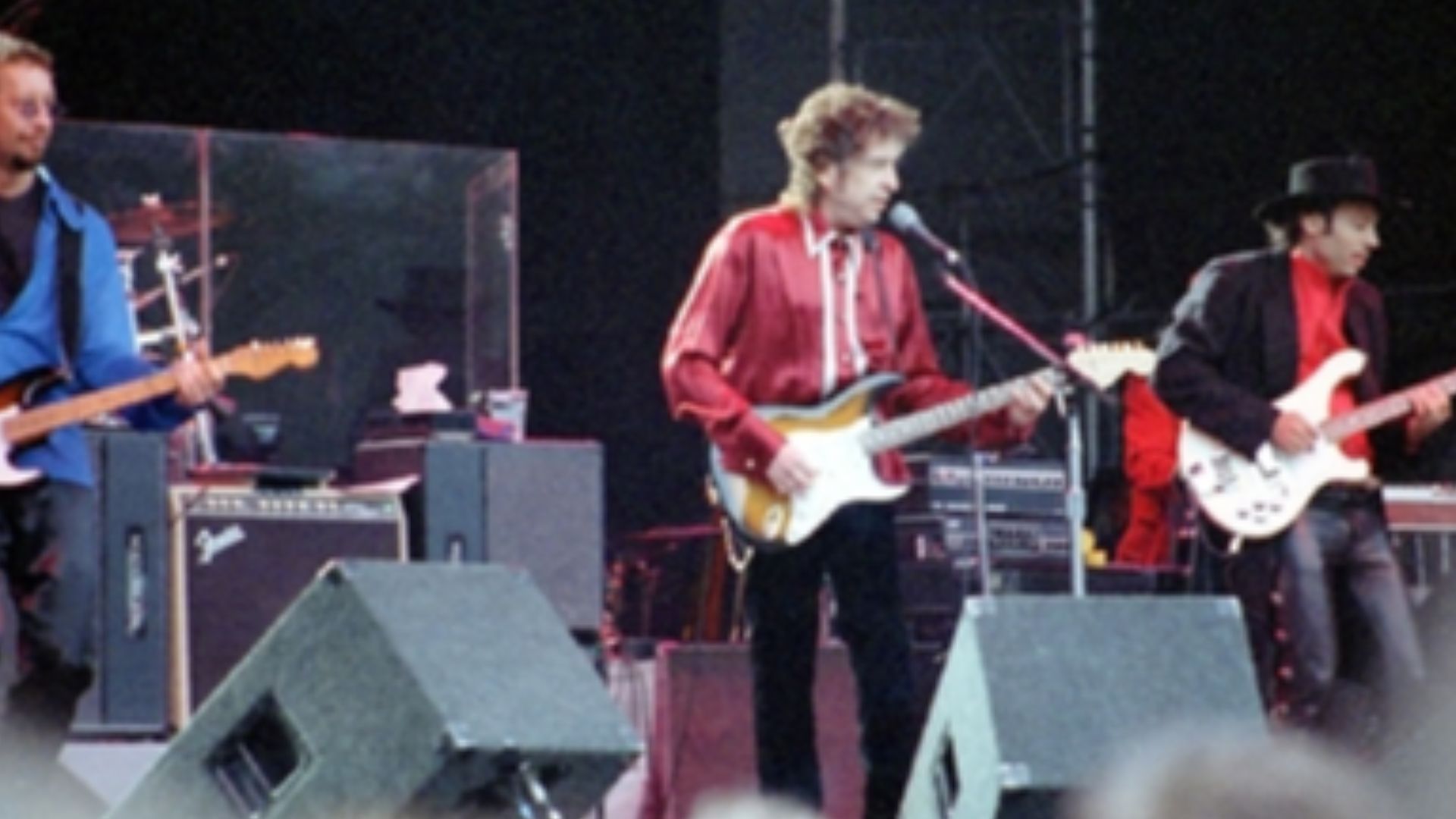 File:Bob Dylan 1996.jpg