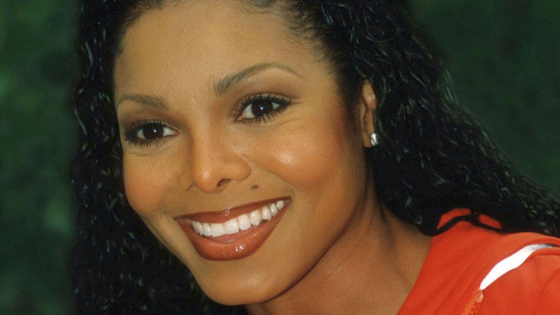 File:Janet Jackson 1998.jpg