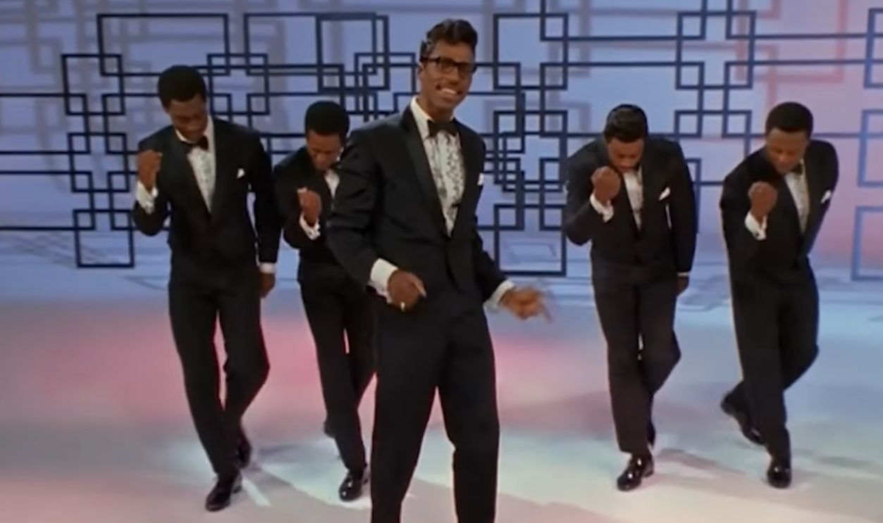 Screenshot from The Temptations (1998)