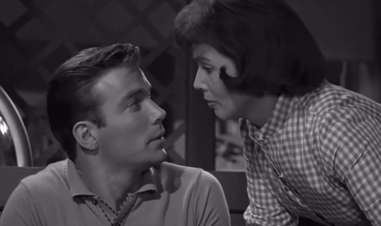 Screenshot from The Twilight Zone: Nick of Time (1960)