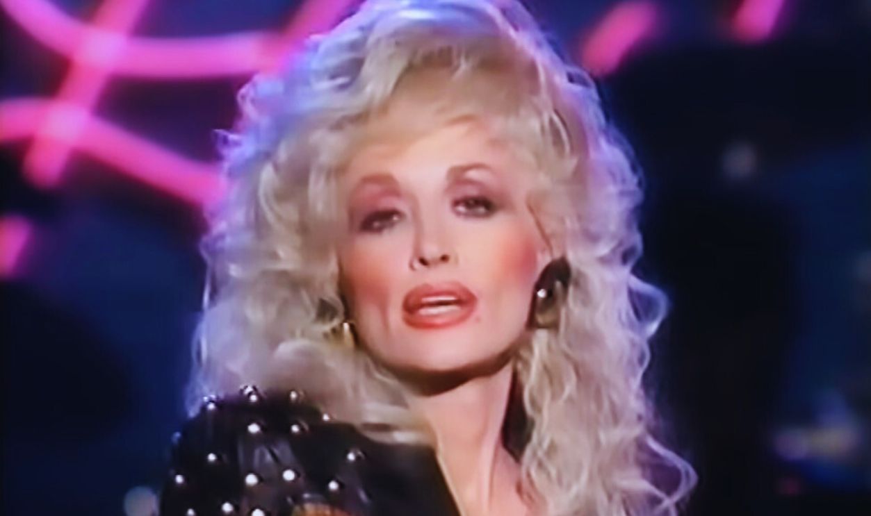 Screenshot from Jolene (1974)
